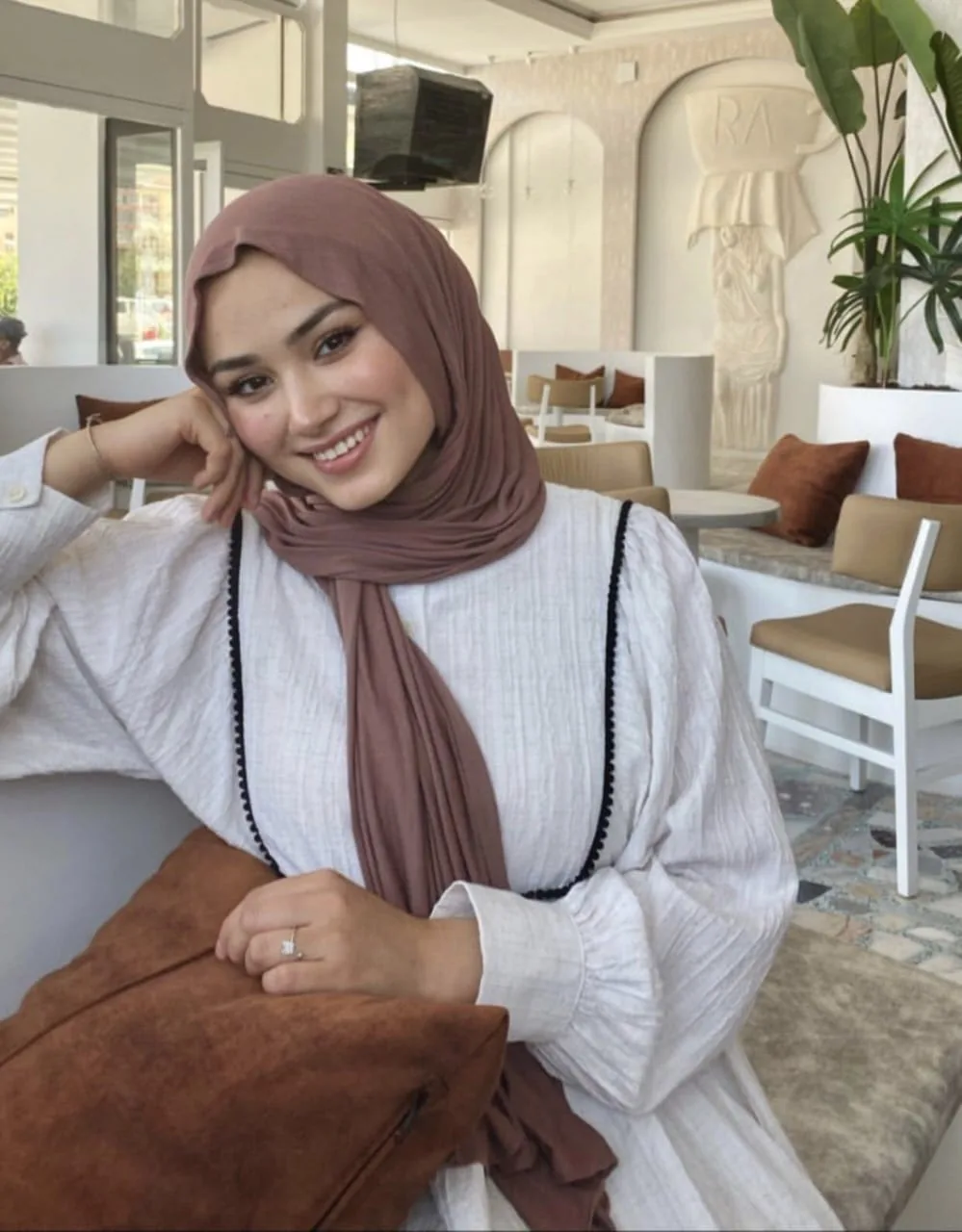 Gamze - Maltepe Escort