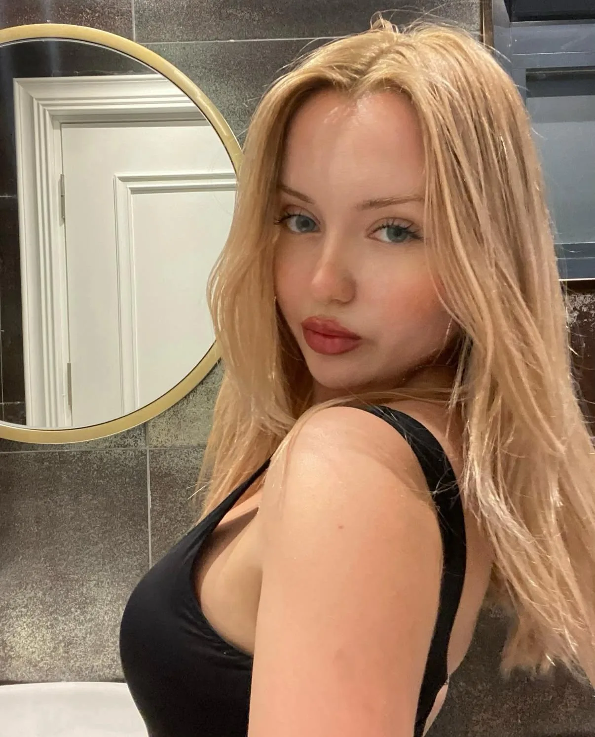 Eda - Maltepe Escort