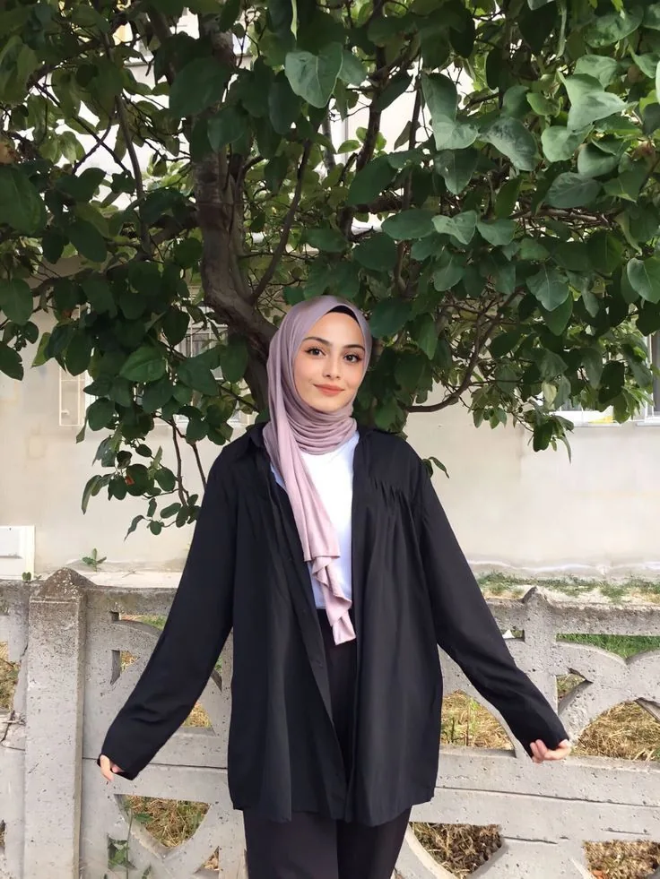 Ilgin - Feyzullah, Maltepe Escort